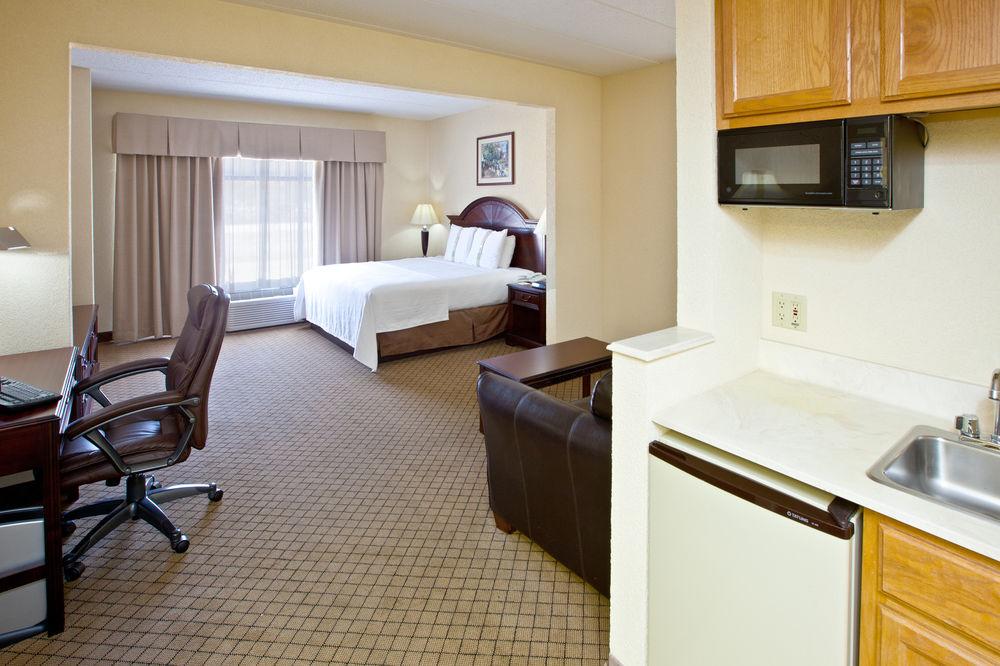 Delta Hotels By Marriott Huntington Downtown Exterior photo