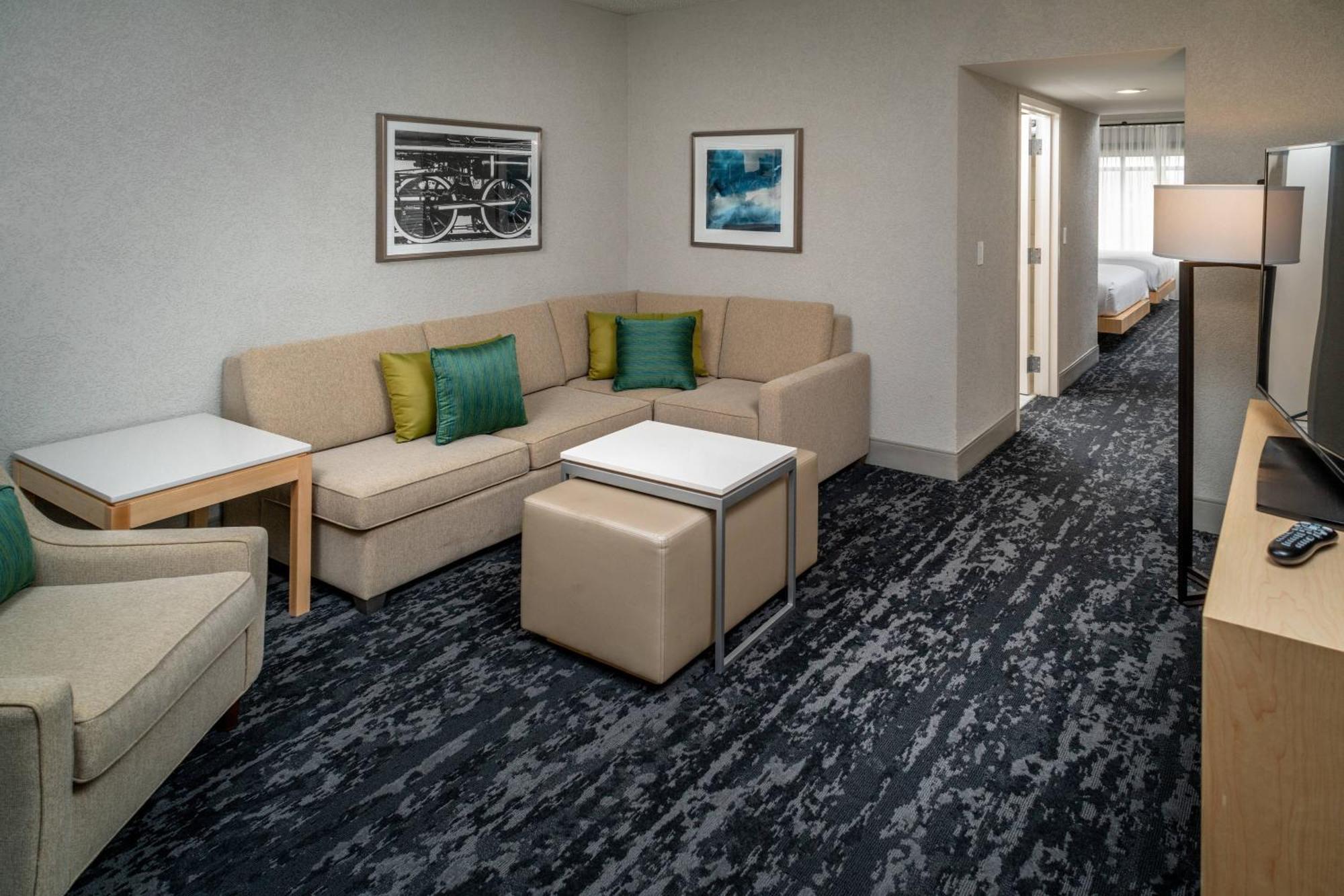 Delta Hotels By Marriott Huntington Downtown Exterior photo