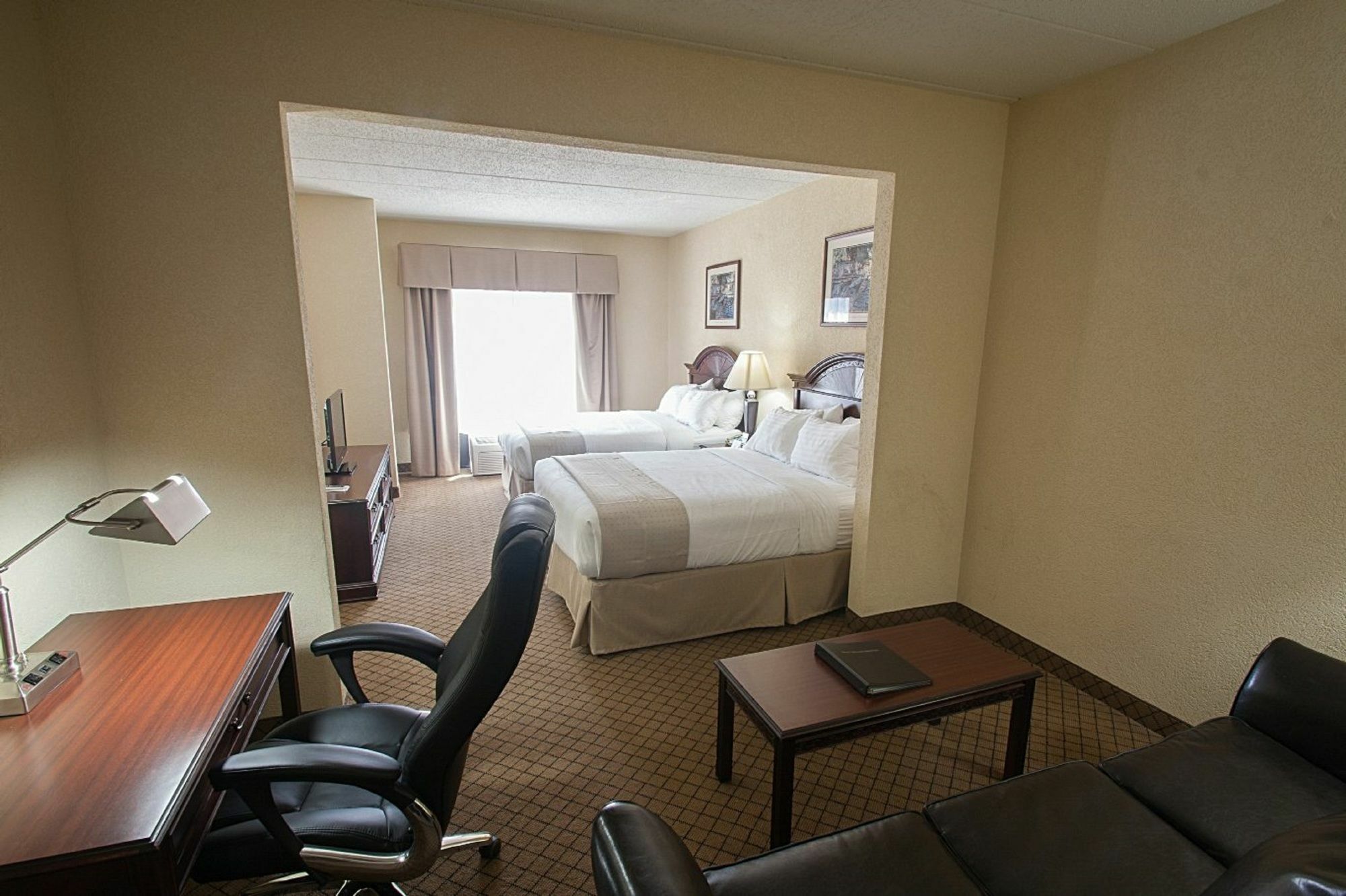 Delta Hotels By Marriott Huntington Downtown Exterior photo