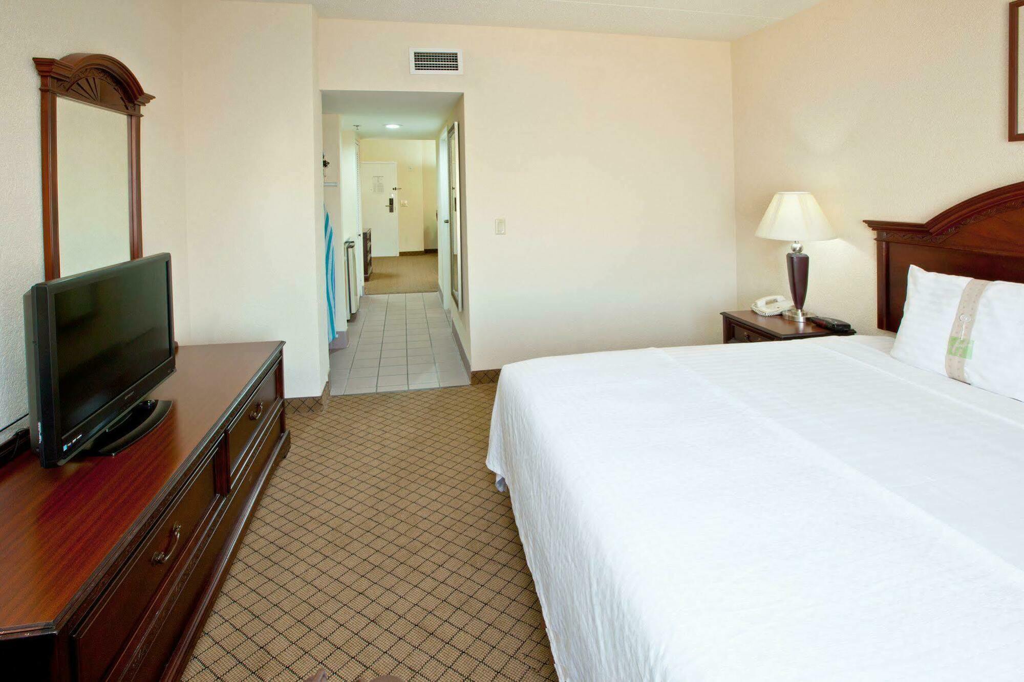 Delta Hotels By Marriott Huntington Downtown Exterior photo